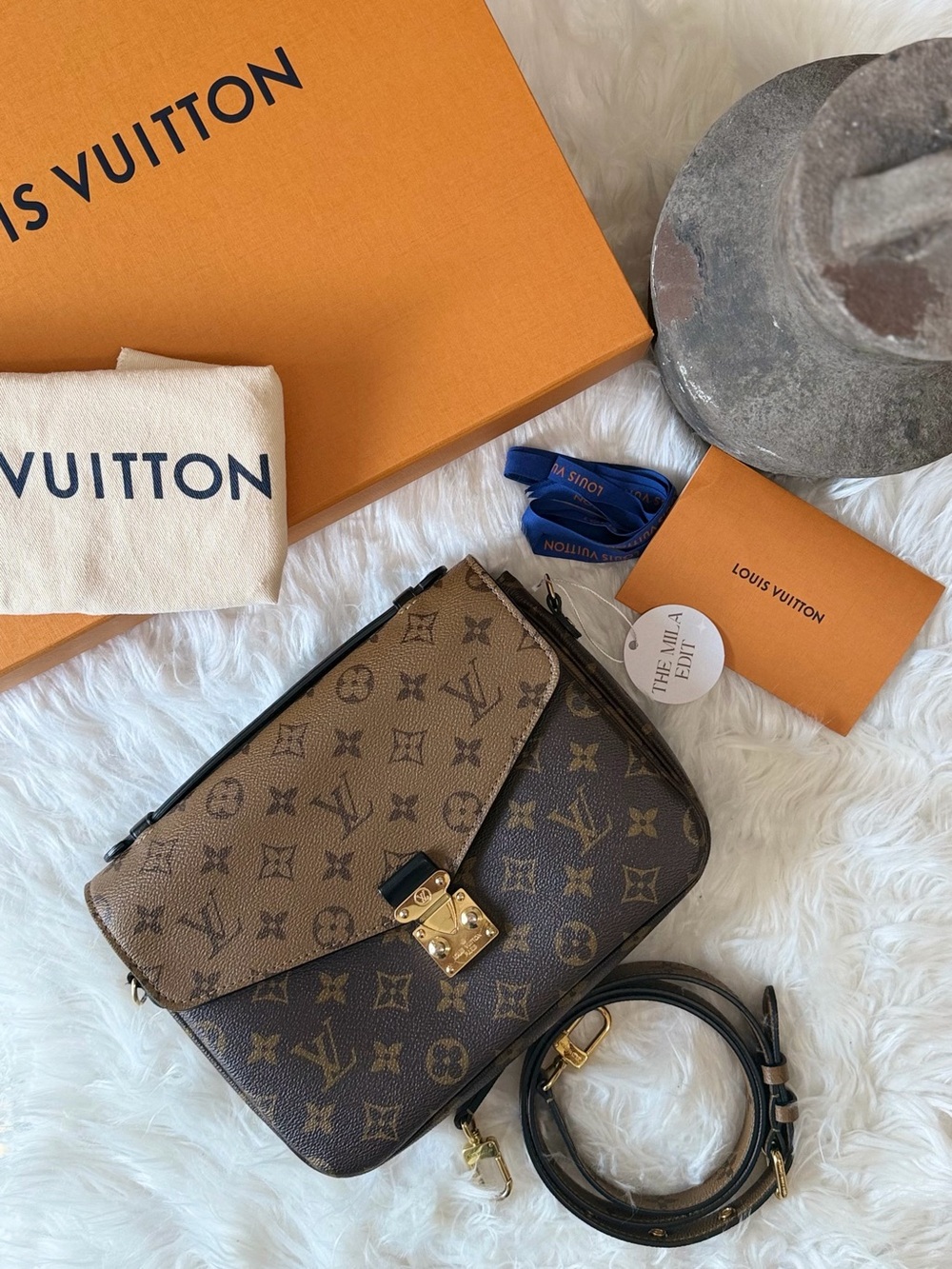 LOUIS VUITTON MONOGRAM REVERSE POCHETTE METIS